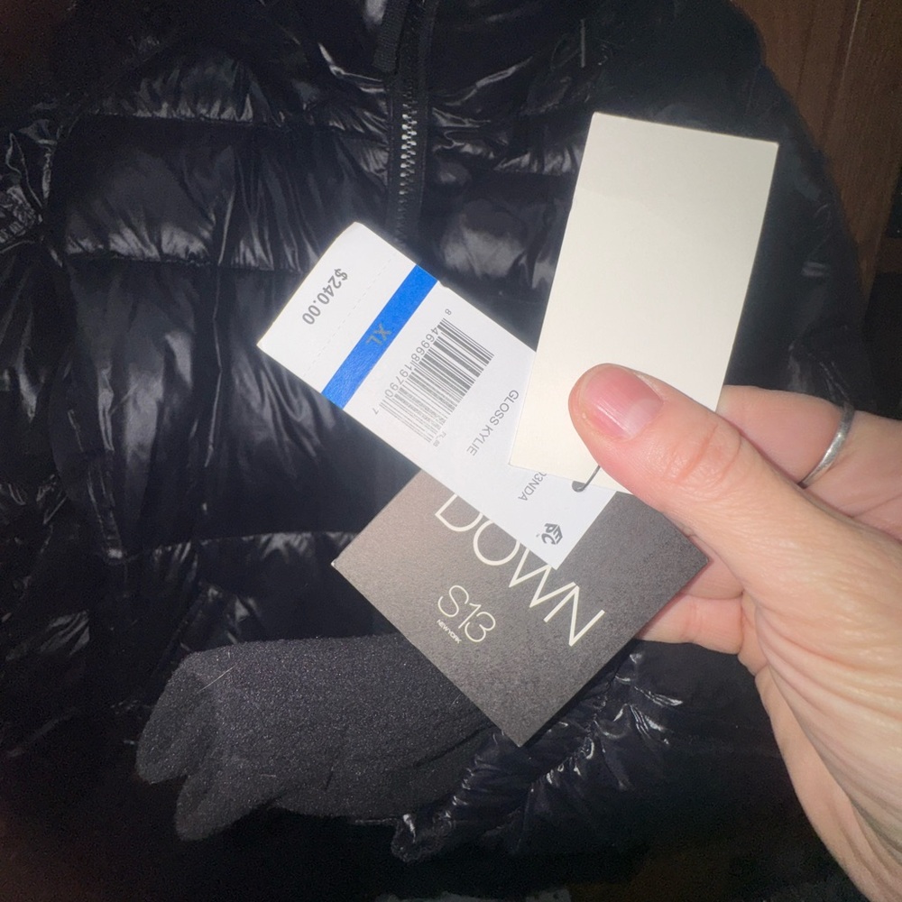 Glossy Black S13 Kylie Puffer Jacket - Picture 8 of 8